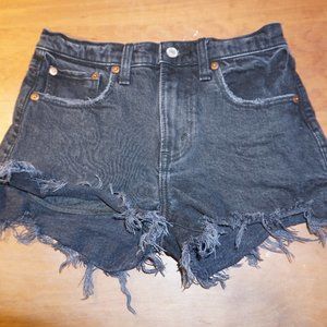 Abercrombie & Fitch The Mom Short Mid Rise